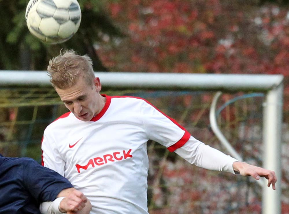 Bastian Riedl bleibt mit dem FSV Spachbrücken in der A-Liga Dieburg. (Foto: Eyßen) Relegation: Lützel-Wiebelsbach hält die Klasse