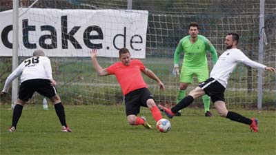 Bildergalerie TSV Harreshausen - FC Niedernhausen