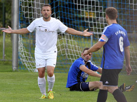 Torsten Schnitzer traf zwar für Hassia Dieburg doppelt, dennoch gab es eine 2:3-Niederlage in Lützel-Wiebelsbach. Babenhausen zeigt Moral / Münster patzt